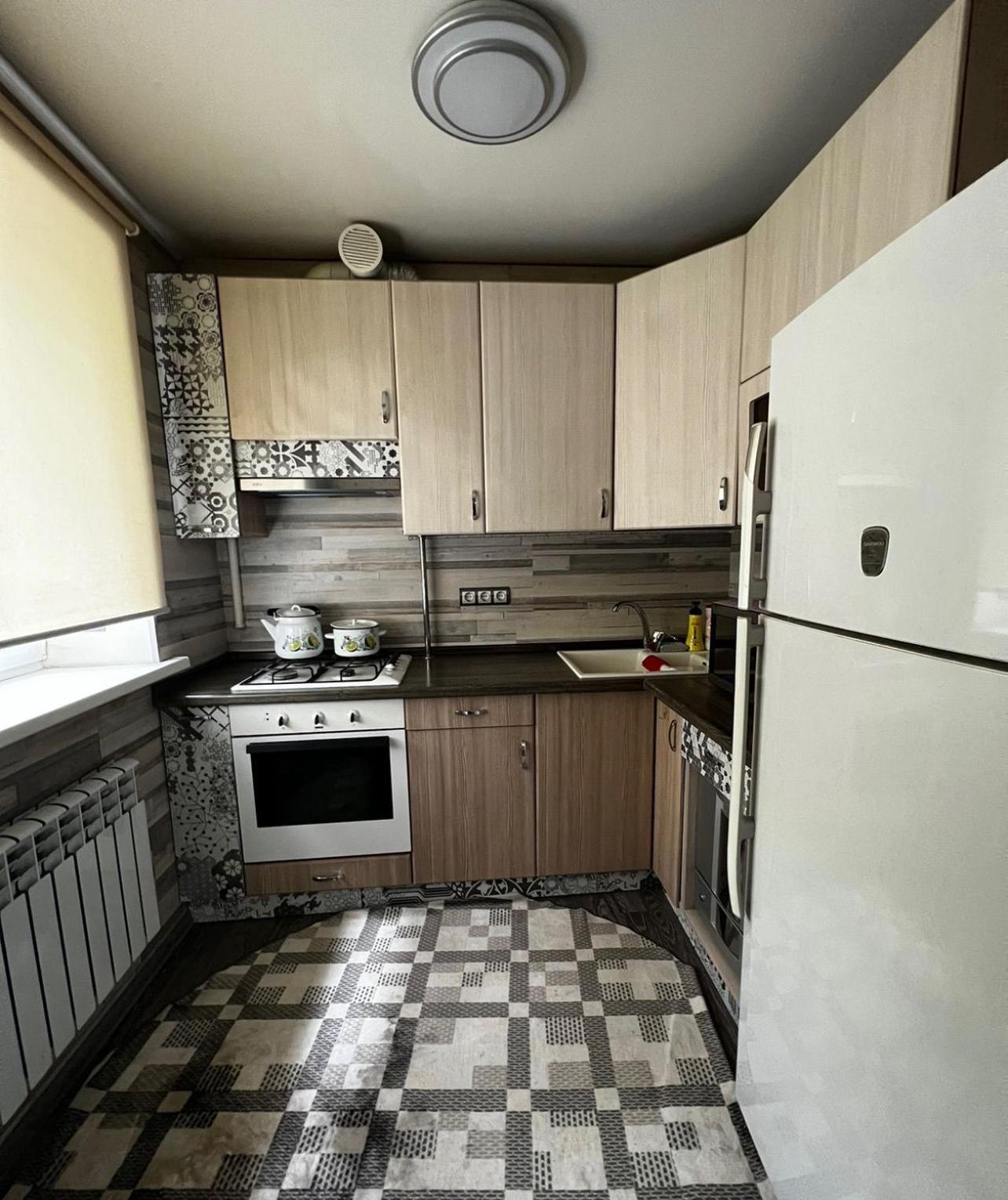 Apartment ахметова 12 *
